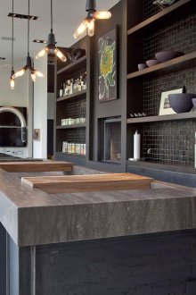 Σχεδιασμός κουζίνας 20 τ.μ. μαύρο