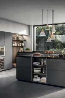 Σχεδιασμός κουζίνας 20 τ.μ. γυαλιστερό