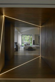 Αρχική οροφή LED