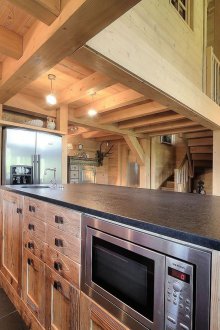 Οροφή με οροφή για το σαλέ