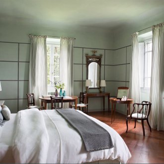 Ιταλικό στυλ σε ένα φωτεινό εσωτερικό