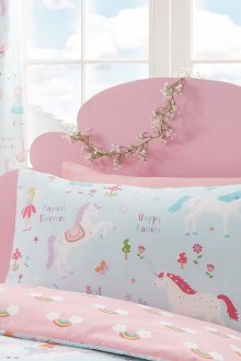 Σχεδιασμός κουρτίνες για παιδικό δωμάτιο με μονόκερες