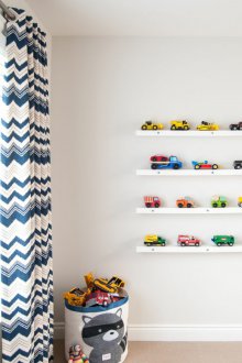 Σχεδιασμός κουρτίνες για παιδιά δωμάτιο με ζιγκ-ζαγκ.