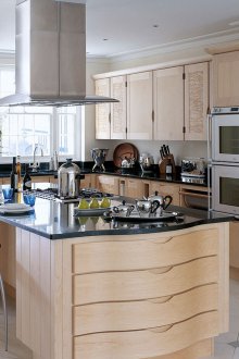 Σχεδιασμός κουζίνας από ξύλινα μπαρ