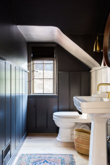 Αττικό μοντέρνο μπάνιο