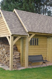 Χώρος αλλαγής κατοικίας με το καυσόξυλο