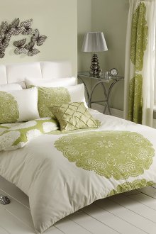 Ελαιοελληνικές κουρτίνες στο εσωτερικό