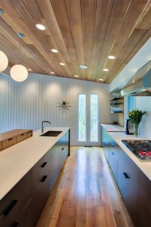 Θέση στο δωμάτιο με ακουστικά