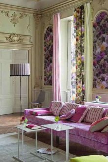 Lilac στο κλασικό σαλόνι