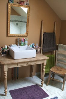 DIY μπάνιο σε ρουστίκ ύφος