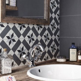 Καλλωπισμένο μπάνιο