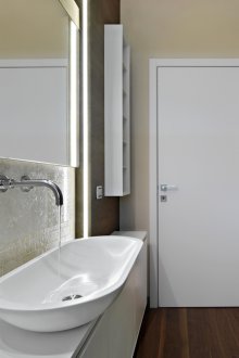 DIY μπάνιο στενό