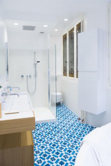 DIY μπάνιο με βιτρό