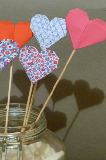 Διακόσμηση στις 14 Φεβρουαρίου με χαρτί καρδιές