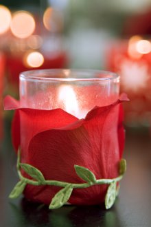 Διακοσμήστε ροδοπέταλα στις 14 Φεβρουαρίου