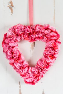 Τέχνη στις 14 Φεβρουαρίου από κυματοειδές χαρτί