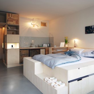 Σχεδιασμός βάθρου κρεβατιού