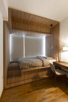 Κλινοσκεπάσματα κρεβάτι στο βάθρο