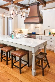 Μπαρ σκαμπό για κουζίνα με καθίσματα ψάθινα