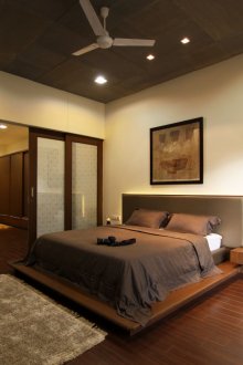 Μπεζ καφέ κρεβατοκάμαρα