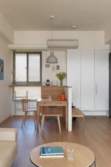 Ιαπωνικό εσωτερικό ενός μικρού διαμερίσματος