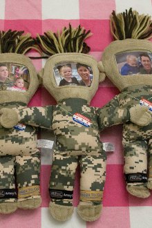 Χειροτεχνία για τις 23 Φεβρουαρίου από ύφασμα