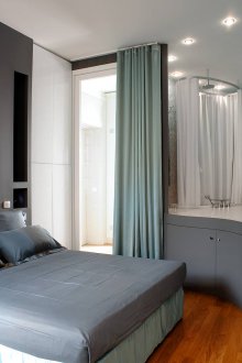 Εσωτερικό για το κορίτσι είναι γκρι