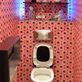 Ταπετσαρία διακοσμητικής τουαλέτας