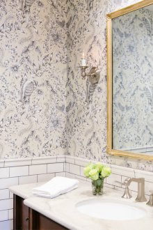 Ταπετσαρία τουαλέτας από μετάξι