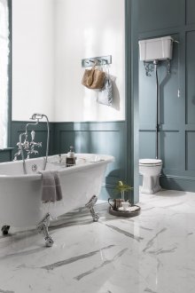 Μεγάλη τυρκουάζ μπανιέρα