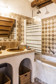 Μεγάλο ρουστίκ μπάνιο