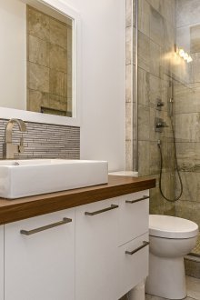 Μεγάλη διακόσμηση μπάνιου