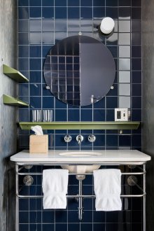 Μεγάλο μπλε μπάνιο