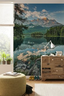 Τοιχογραφία στο διαμέρισμα στούντιο