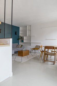 Πώς να τακτοποιήσετε τα έπιπλα σε odnushka