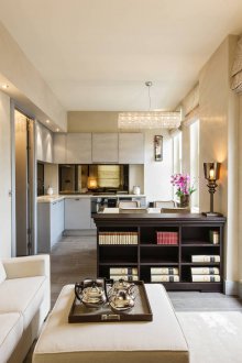 Studio διαμέρισμα 40 τ.μ. με γαλλικά παράθυρα