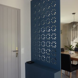 Εσωτερικό τοίχο μπλε