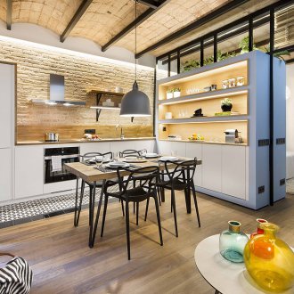 Έπιπλα εσωτερικού χώρου