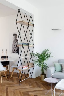 Μεταλλικό εσωτερικό διαμέρισμα