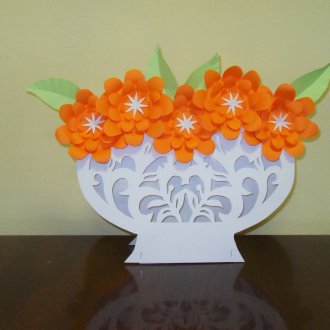 Håndverk for 8. mars vase