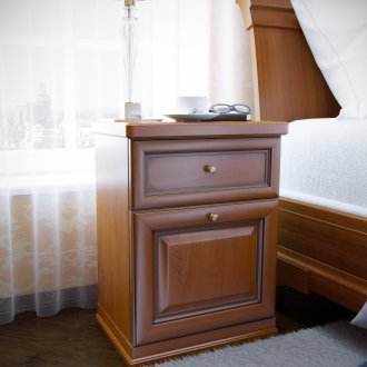 Καφέ κομοδίνο