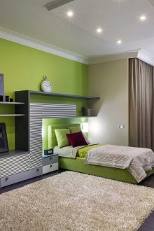 Η διάταξη του νηπιαγωγείου είναι μεγάλη για έναν έφηβο