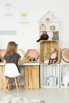 Διάταξη παιδικού δωματίου με χώρο εργασίας