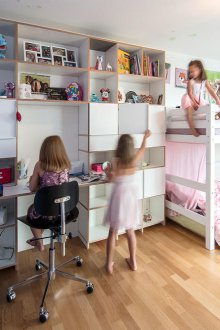 Διάταξη παιδικού σταθμού για αδελφές