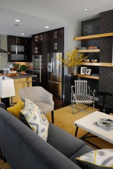 Σχεδιασμός κουζίνας σαλονιού με φωτεινά στοιχεία