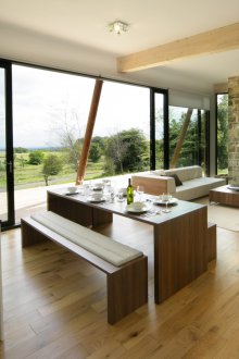 Σχεδιασμός κουζίνας με βιολογικό τζάκι