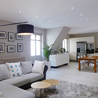 Απλό σχεδιασμό κουζίνας καθιστικού