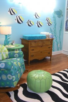 Ντεκόρ με διακοσμητικά τοιχοποιία στο ναυτικό στυλ