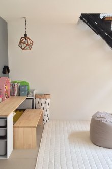 Παιδική διακόσμηση δωματίων με τραπέζι