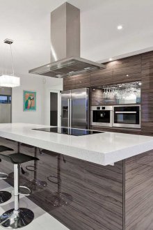 Αναδιαμόρφωση εσωτερικής κουζίνας